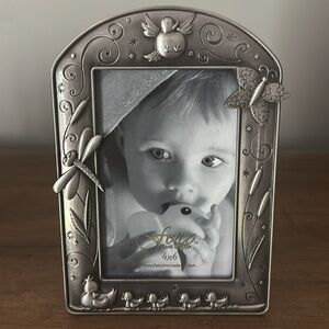 Fetco 4x6 “Baby Bugs”, Ducks, Standing Easel Picture Frame